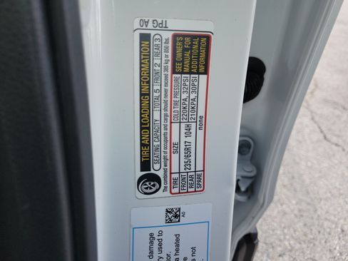 Used 2020 Honda CR-V LX image 31