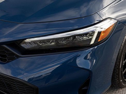 Used 2025 Honda Civic Sport image 36