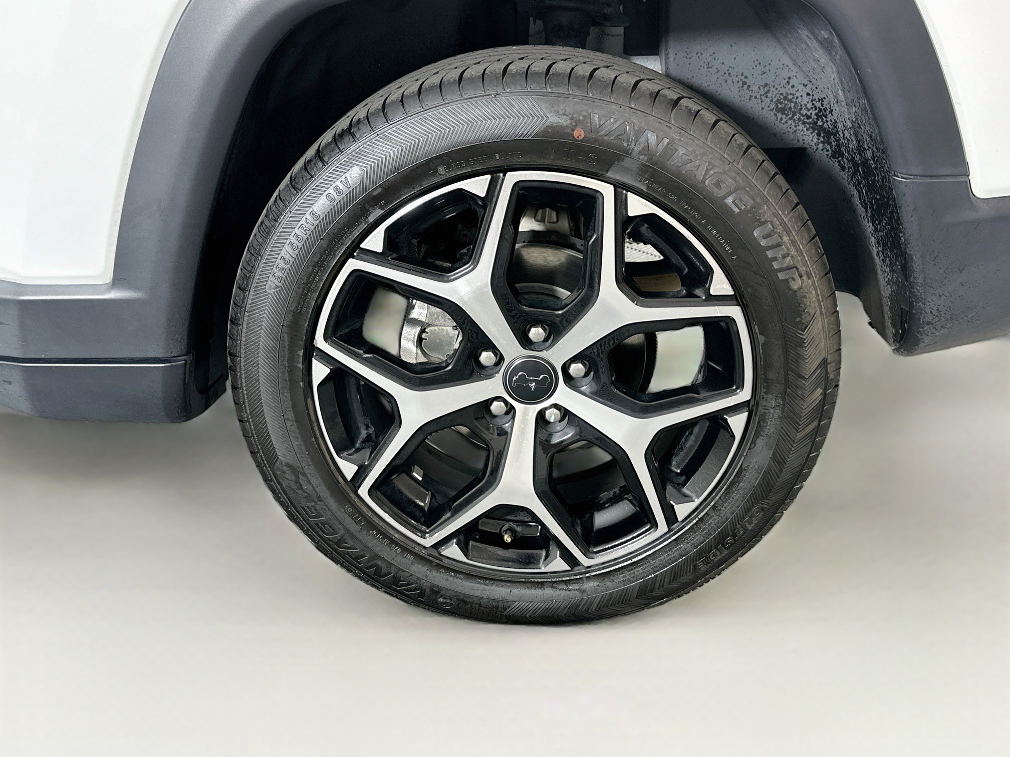 Used 2025 Jeep Compass Limited AWD/4WD image 11