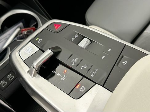 New 2026 BMW X1 xDrive28i w/ Technology Package image 16