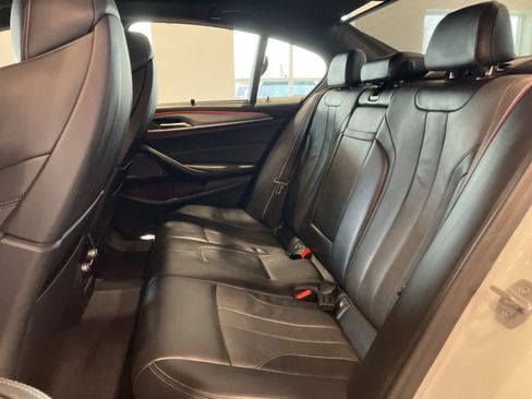 Used 2019 BMW M5 w/ Executive Package image 28