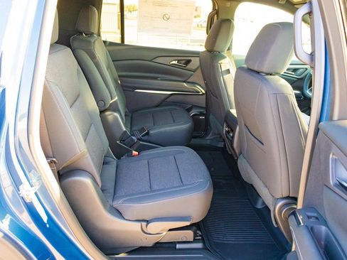 New 2026 Chevrolet Traverse LT w/ Enhanced Driving Package image 12