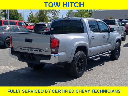 Used 2019 Toyota Tacoma SR5 RWD image 6