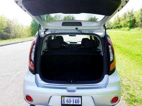 Used 2019 Kia Soul + image 34