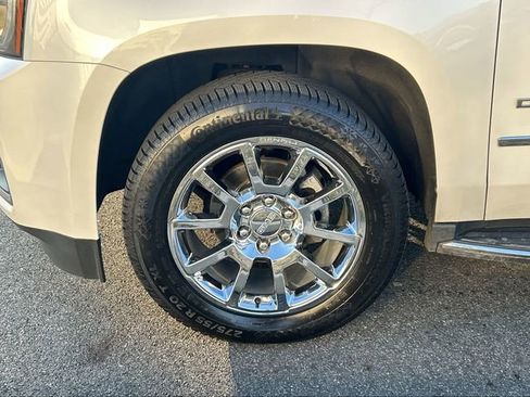 Used 2017 GMC Yukon Denali w/ Open Road Package image 10