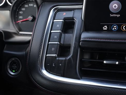 Used 2021 Chevrolet Tahoe RST image 14