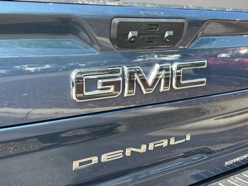 Used 2025 GMC Sierra 2500 Denali Ultimate AWD/4WD image 39