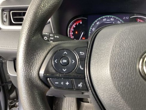 Used 2023 Toyota RAV4 LE AWD/4WD image 15