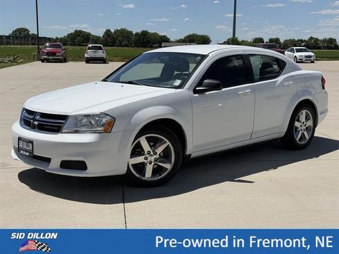 Used 2013 Dodge Avenger SE FWD image 1