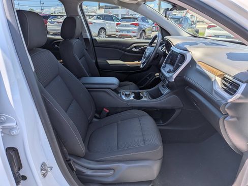 Certified 2023 GMC Acadia SLE w/ Driver Convenience Package FWD image 28
