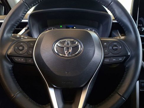 Used 2024 Toyota Corolla Cross LE AWD/4WD image 18