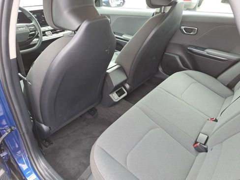 Used 2025 Kia K4 FWD image 15