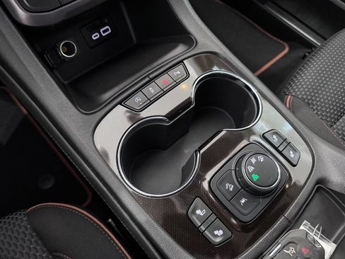 Certified 2023 GMC Acadia AT4 AWD/4WD image 24