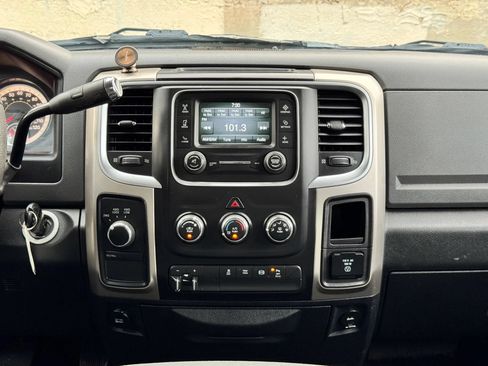 Used 2017 RAM 2500 SLT AWD/4WD image 26