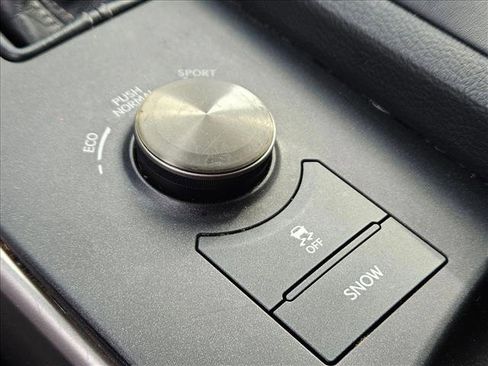 Used 2016 Lexus IS 350 image 16