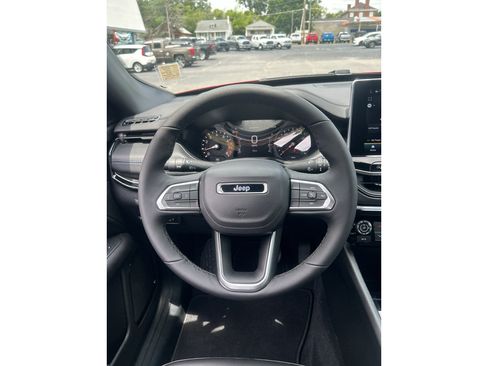 New 2026 Jeep Compass Latitude AWD/4WD image 13