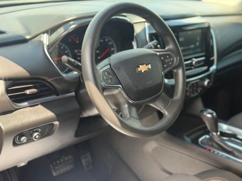 Used 2019 Chevrolet Traverse LS w/ LPO, Floor Liner Package FWD image 11
