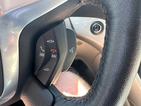 Used 2016 Ford C-MAX Energi SEL FWD image 23