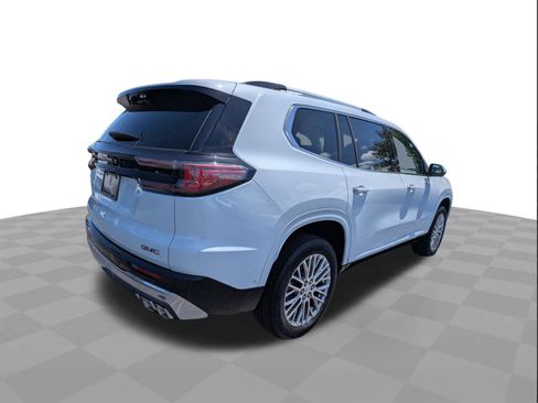 New 2026 GMC Acadia Denali image 4