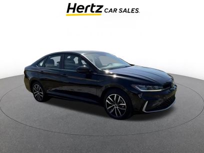 Used 2025 Volkswagen Jetta SE