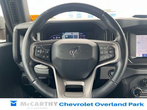Used 2021 Ford Bronco Black Diamond w/ Sasquatch Package AWD/4WD image 11