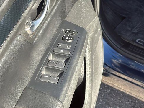 Used 2024 Honda CR-V EX image 9