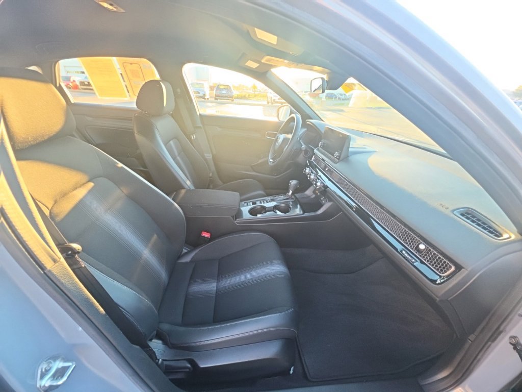 Certified 2023 Honda Civic Sport image 32
