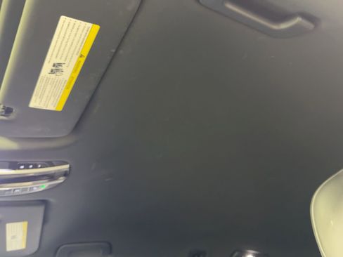 Certified 2021 Porsche Cayenne image 16