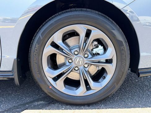 New 2026 Honda Accord EX-L image 11