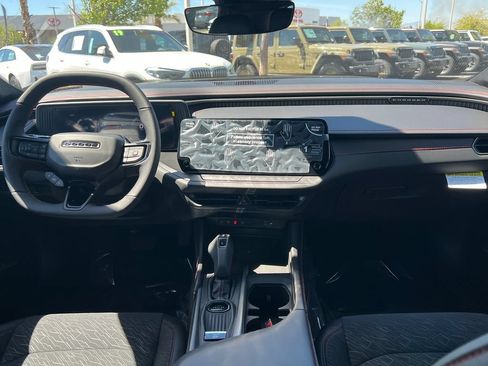 New 2026 Dodge Charger R/T w/ Driver Convenience Group AWD/4WD image 19