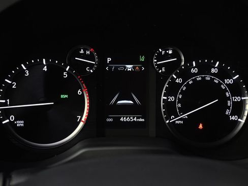 Used 2023 Lexus GX 460 Premium w/ Premium Package AWD/4WD image 21