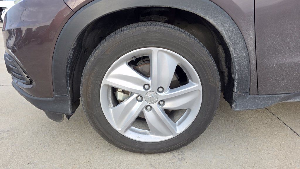 Used 2019 Honda HR-V EX image 10