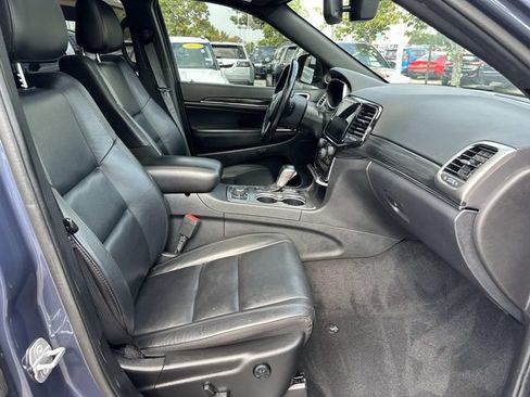 Used 2021 Jeep Grand Cherokee Limited AWD/4WD image 9