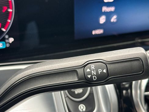 Certified 2024 Mercedes-Benz GLB 250 4MATIC image 15