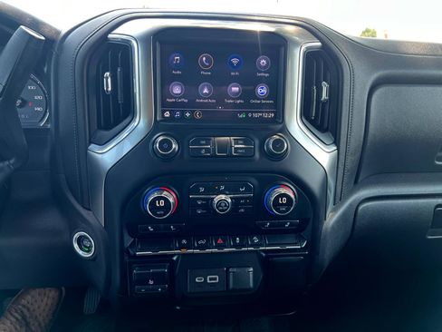 Used 2019 Chevrolet Silverado 1500 RST image 30
