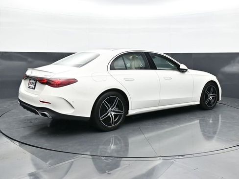 Used 2025 Mercedes-Benz E 450 4MATIC Sedan image 2