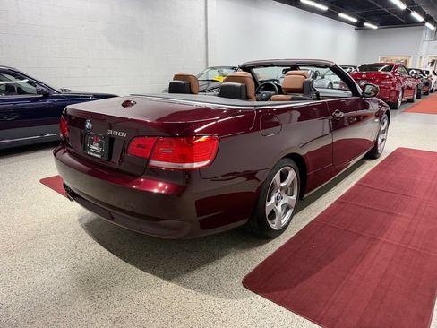 Used 2010 BMW 328i Convertible RWD image 12