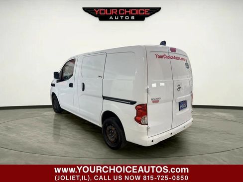 Used 2021 Nissan NV200 SV image 3