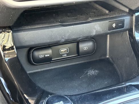 Used 2023 Kia Seltos EX image 30