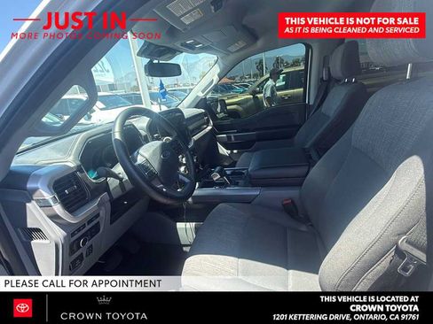 Used 2023 Ford F150 Lightning XLT AWD/4WD image 4