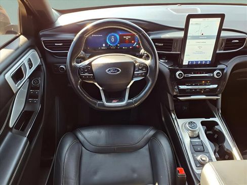 Used 2022 Ford Explorer ST w/ Equipment Group 401A image 9