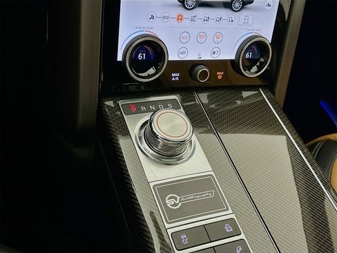 Used 2021 Land Rover Range Rover SV Autobiography Dynamic image 18