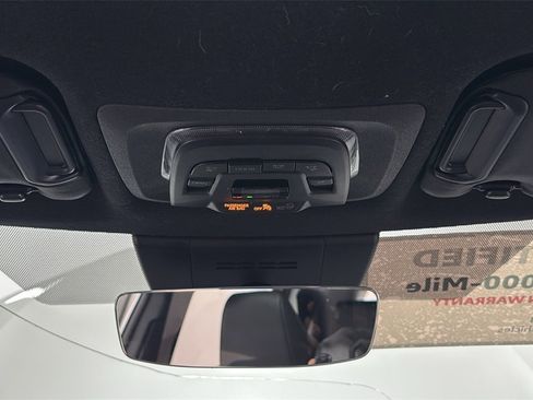 Certified 2024 Toyota Corolla Cross XSE w/ Convenience Package image 11