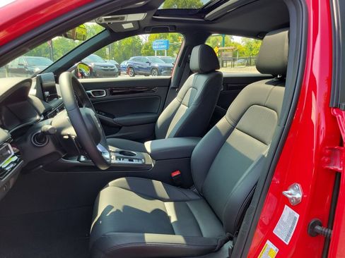 Used 2026 Honda Civic Sport Touring image 5