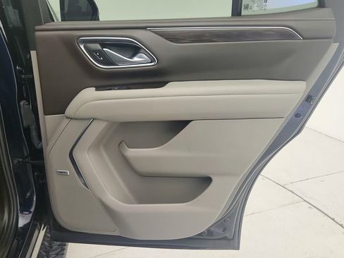 Used 2024 Chevrolet Tahoe Z71 w/ Off-Road Capability Package image 51