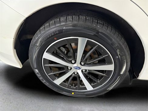 Used 2019 Subaru Impreza 2.0i Premium w/ Eyesight & BSD/Rcta & SRF image 36