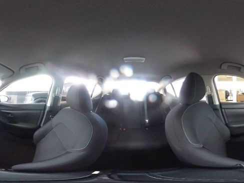 Used 2025 Nissan Sentra S image 40