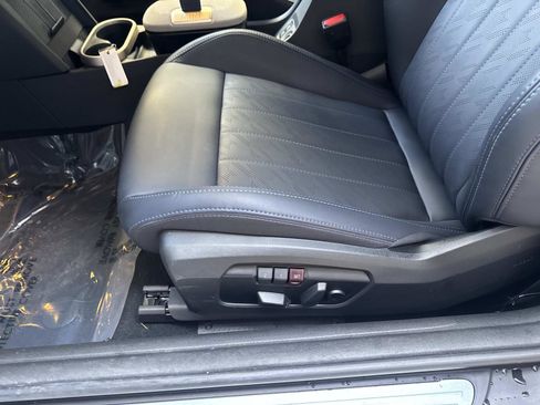 Used 2025 MINI Cooper Convertible image 11