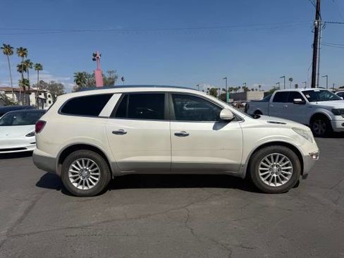 Used 2008 Buick Enclave CXL w/ Entertainment Package #1 image 4