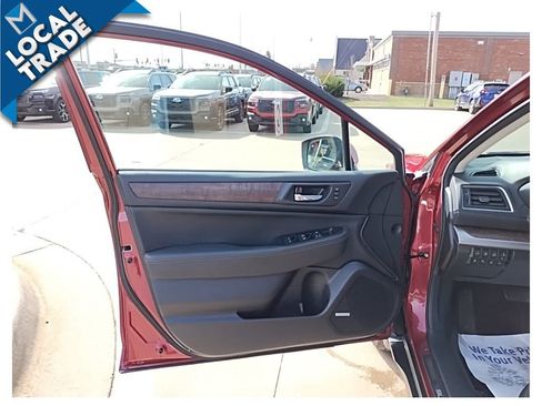 Used 2016 Subaru Outback 2.5i Limited image 19